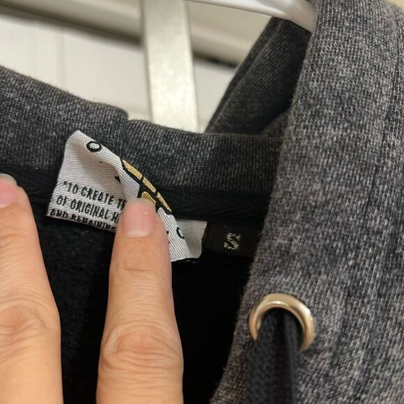 Charlie Brown edition hoodie - Picture 3 of 7